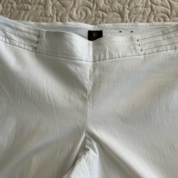 JM Collection 2 Black and White Straight Leg Pants - Picture 12 of 16